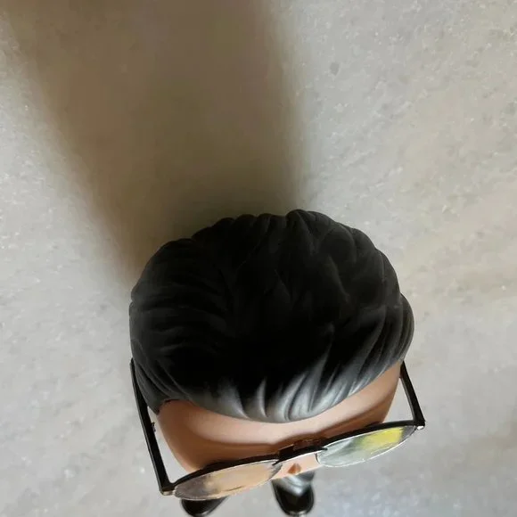 Action Figures - Picture 3 of 4